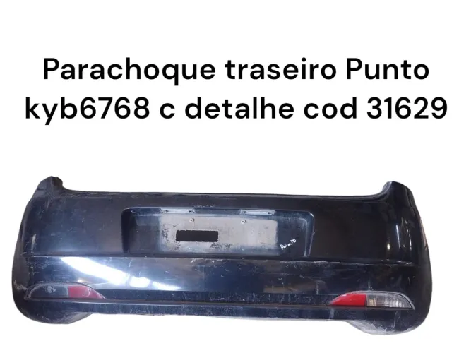 Parachoque traseiro Punto com detalhe 