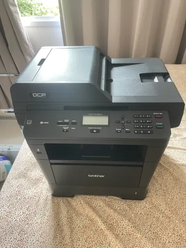 Impressora Brother DCP-8152DN - travando papel 