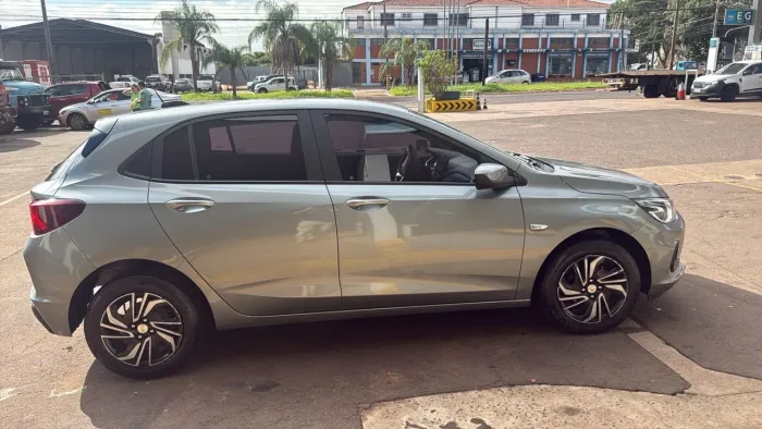 Chevrolet Onix Hatch LT 1.0 12V Flex Mec. 4P 2025
