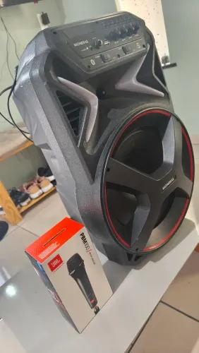 Caixa amplificada + microfone Jbl