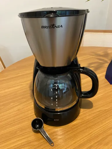 Cafeteira Elétrica Britânia BCF32 - Semi Nova