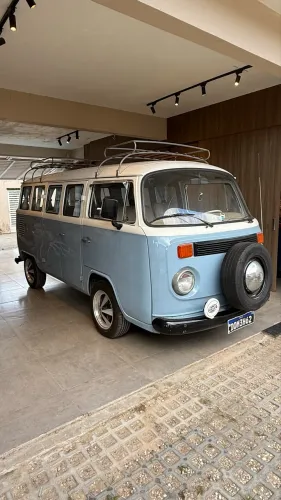 Volkswagen Kombi Standard/ Luxo/ Serie Prata 1979