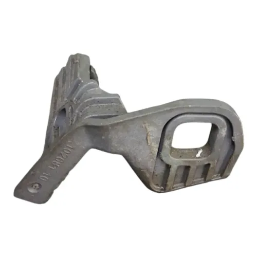 Suporte Do Farol Esquerdo Bmw 116i 13/18