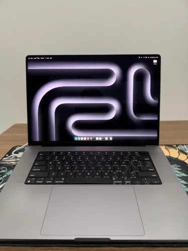 MacBook Pro 16" M1 Pro 32GB/1TB 10C/16C