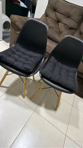 2 cadeiras retrô