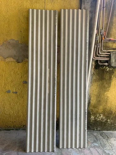 Telha tipo Eternit da marca Confibra 4mm (Duas unidades).