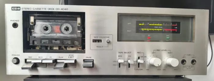 Tape Deck CCE CD-4040 (pra Conserto)