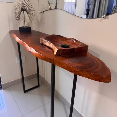 Aparador orgânico - Madeira Cedro Rosa