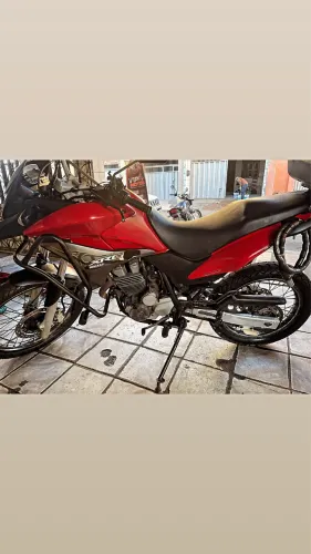 XRE 300. 2010. 