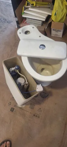 Vaso com caixa acoplada