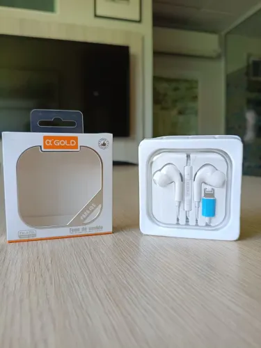Fone de ouvido com fio iPhone
