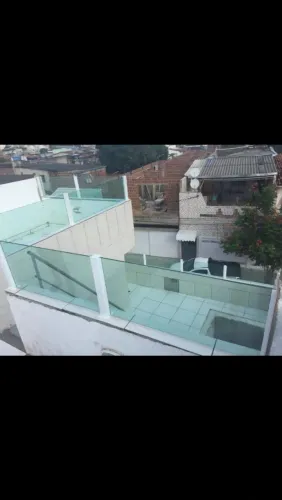 Vidraceiro e montador