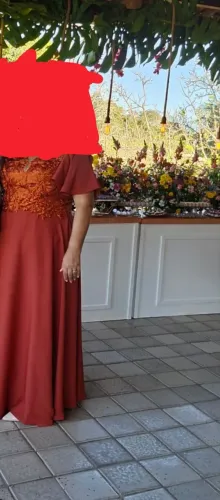 Vestido de festa, usado 1vez , faz 7 dias no casamento.