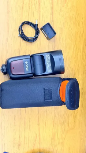 FLASH GODOX V1 PARA NIKON