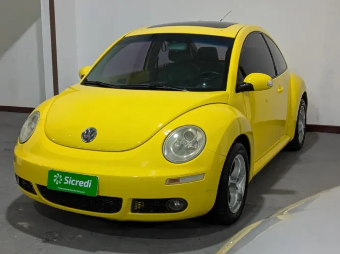 Volkswagen New Beetle 2.0 MI Mec./aut. 2009