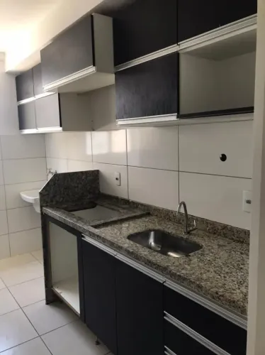 Locação | 2Q | Área de lazer | 2 elevadores | 1 vaga de garagem