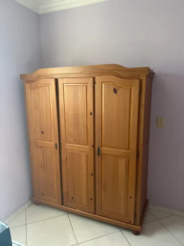 Guarda roupas vintage 1,70 x 1,40 