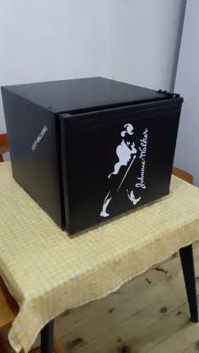 Frigobar Consul 50 litros personalizado