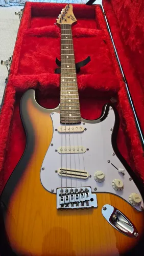 Guitarra Strato