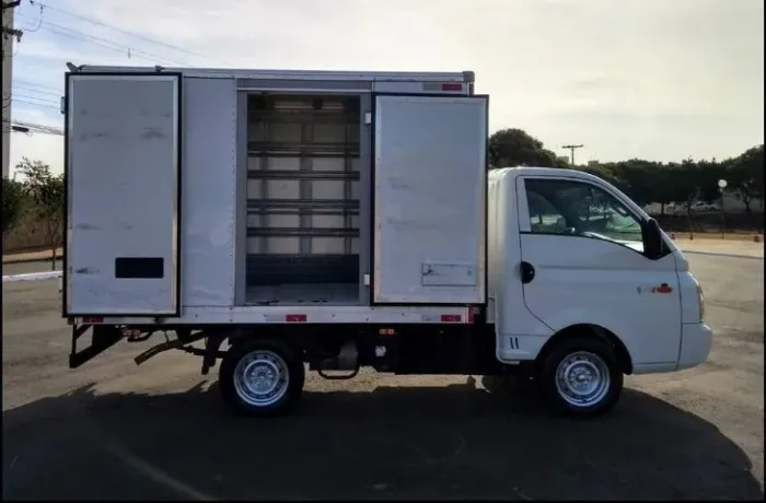 Hyundai HR bau 2016