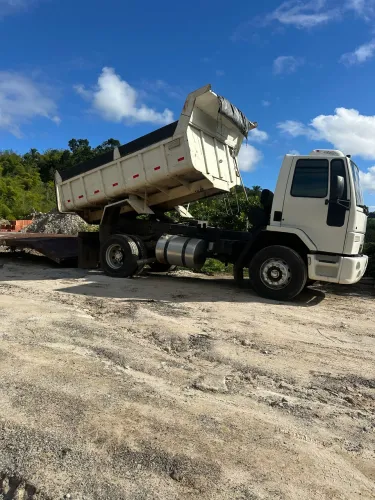 Ford cargo 4532 caçamba