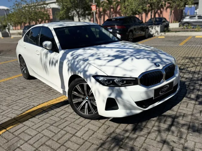 BMW 320I 320i 2024