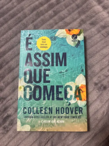 Livro É assim que começa Colleen Hoover