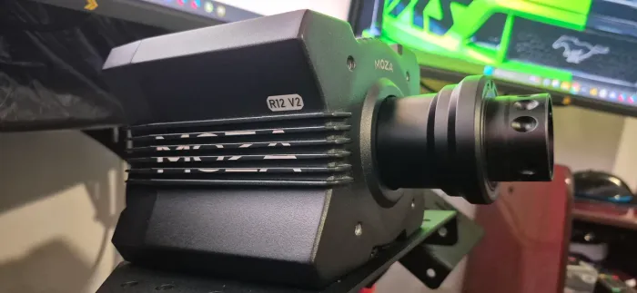 MOZA R12 V2