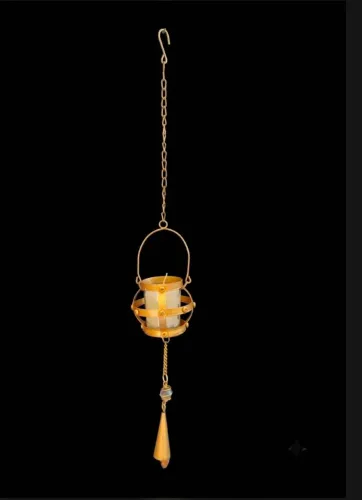 Lindo castiçal pendente decorativo em estilo rústico, acabamento em ouro-velho 