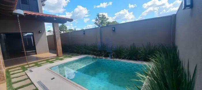 Casa com 3 Quartos no Villagio 3 Bauru Piscina e Churrasqueira