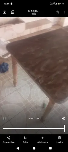 Mesa de Madeira !
