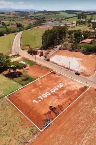Terreno à venda, 1700 m² por R$ 500.000 - Limeira - Pouso Alegre/MG