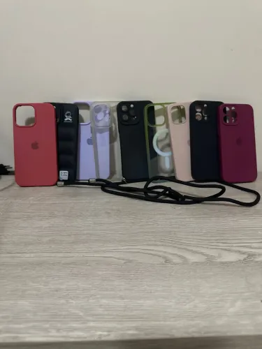 capinhas para iPhone 13 Pro Max em excelente estado de conservação