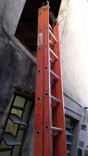 escada extensiva de 6 metros