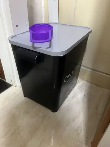 Balde com tampa pra ração de pet