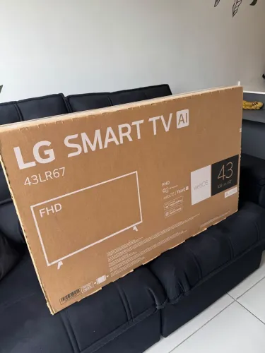 TV Smart LG 43 polegadas - Full HD - Nova com caixa