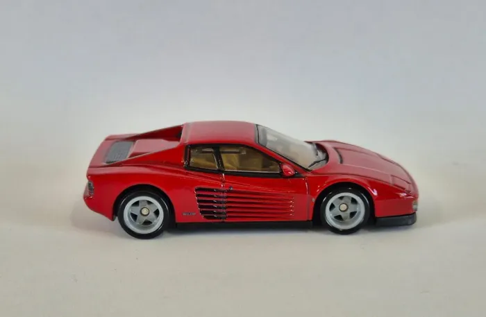 Hot Wheels Premium Ferrari Testarossa Loose