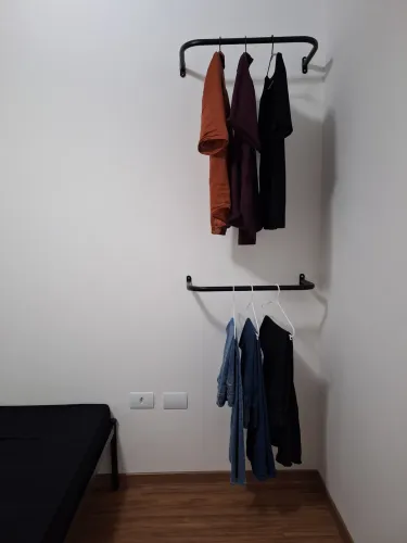 Arara roupa de parede (2 unidades)