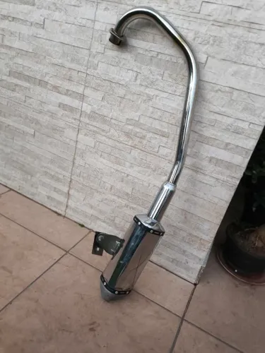 Vendo escape esportivo 