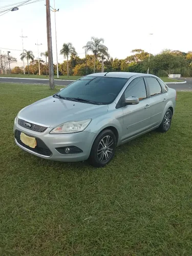 Ford Focus Sedan 2.0 16v/2.0 16V Flex 4P 2013