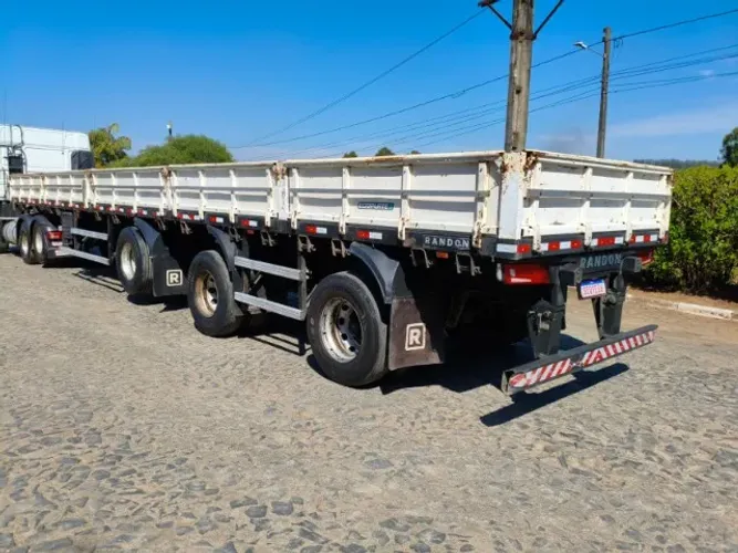 Carreta Noma 2023 Vanderlea assoalho ferro