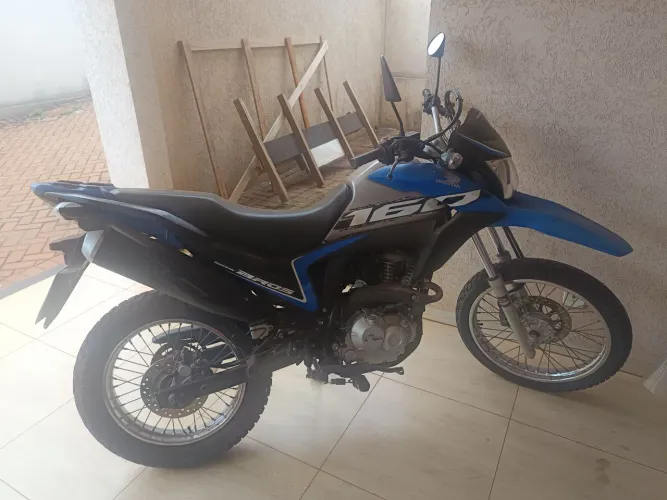 Vendo moto Honda