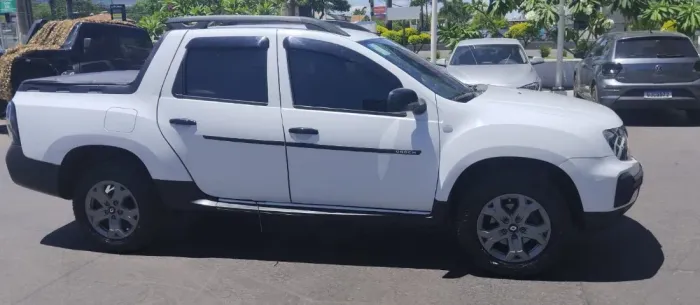 Renault Duster Oroch Intense 1.6 Flex 16V Mec. 2024