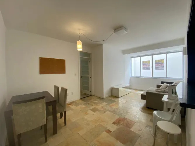 Ótimo apartamento mobiliado de 3 dormitórios no bairro Córrego Grande, perto da UFSC!