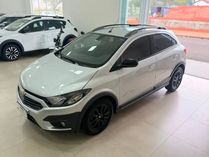 Chevrolet Onix Activ 1.4 8V Flex Aut. 4P 2019