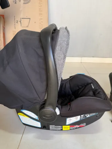 Cadeira de bebê Graco mais suporte