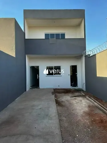 CASA SOBRADO à venda, 3 quartos, 3 suítes, 3 vagas, MINAS GERAIS - Uberlândia/MG