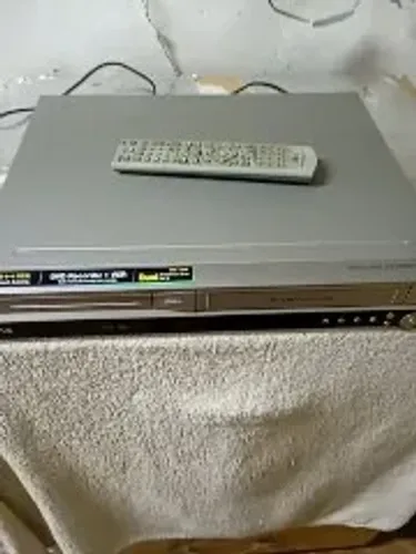DVD-VCR LG RC700B