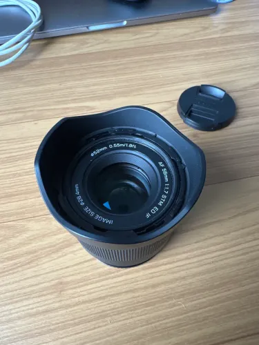 Lente Viltrox Air 56mm f1.7 para Sony