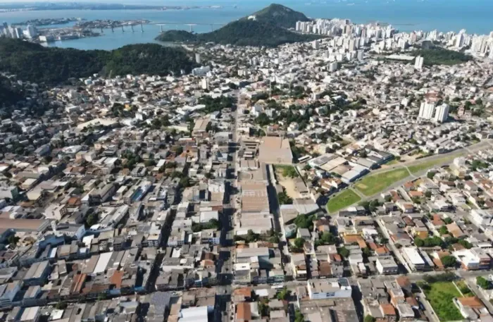 Vendo imovel com lojas Rua Santa Rosa